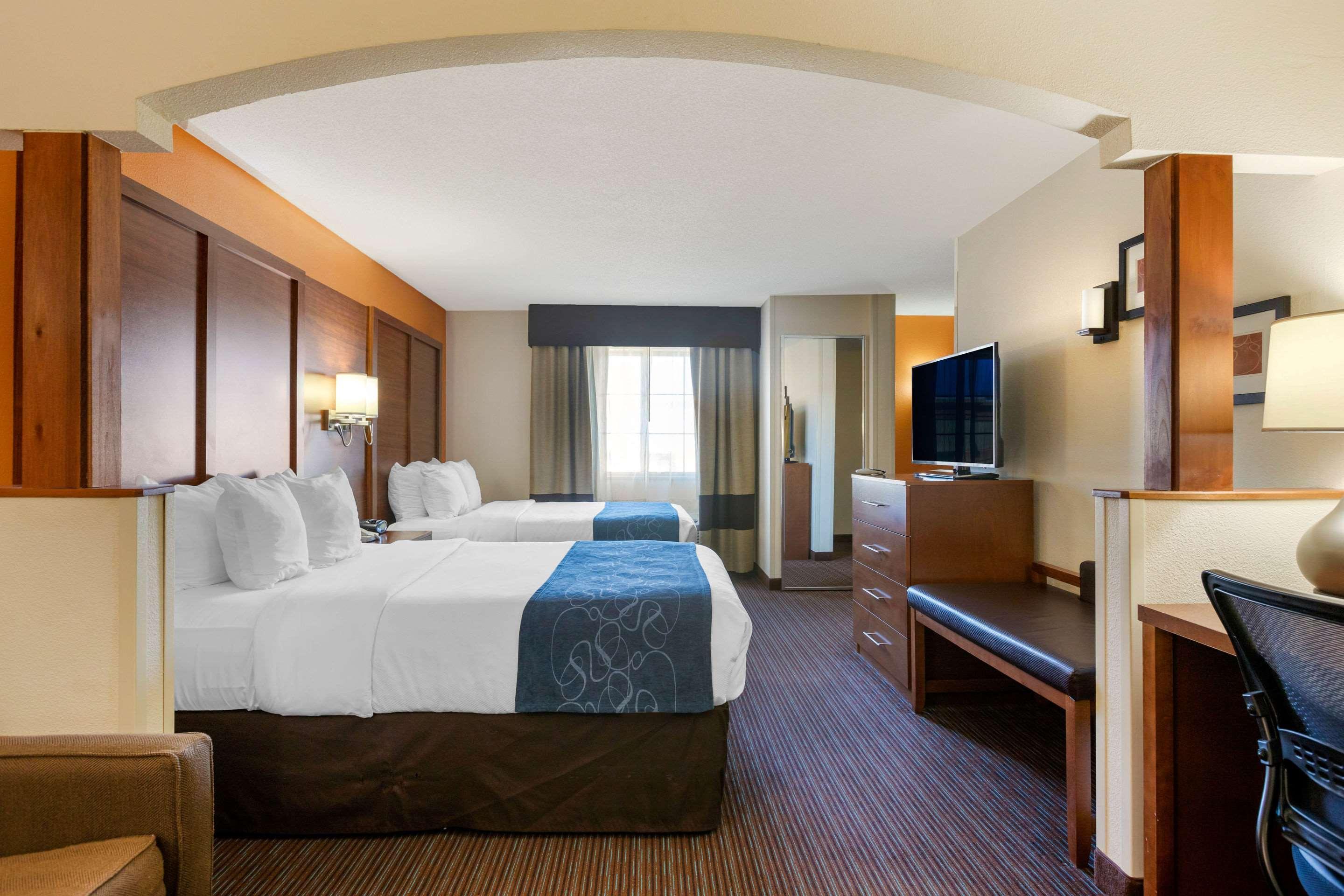 Comfort Suites Stevensville – St. Joseph Eksteriør bilde