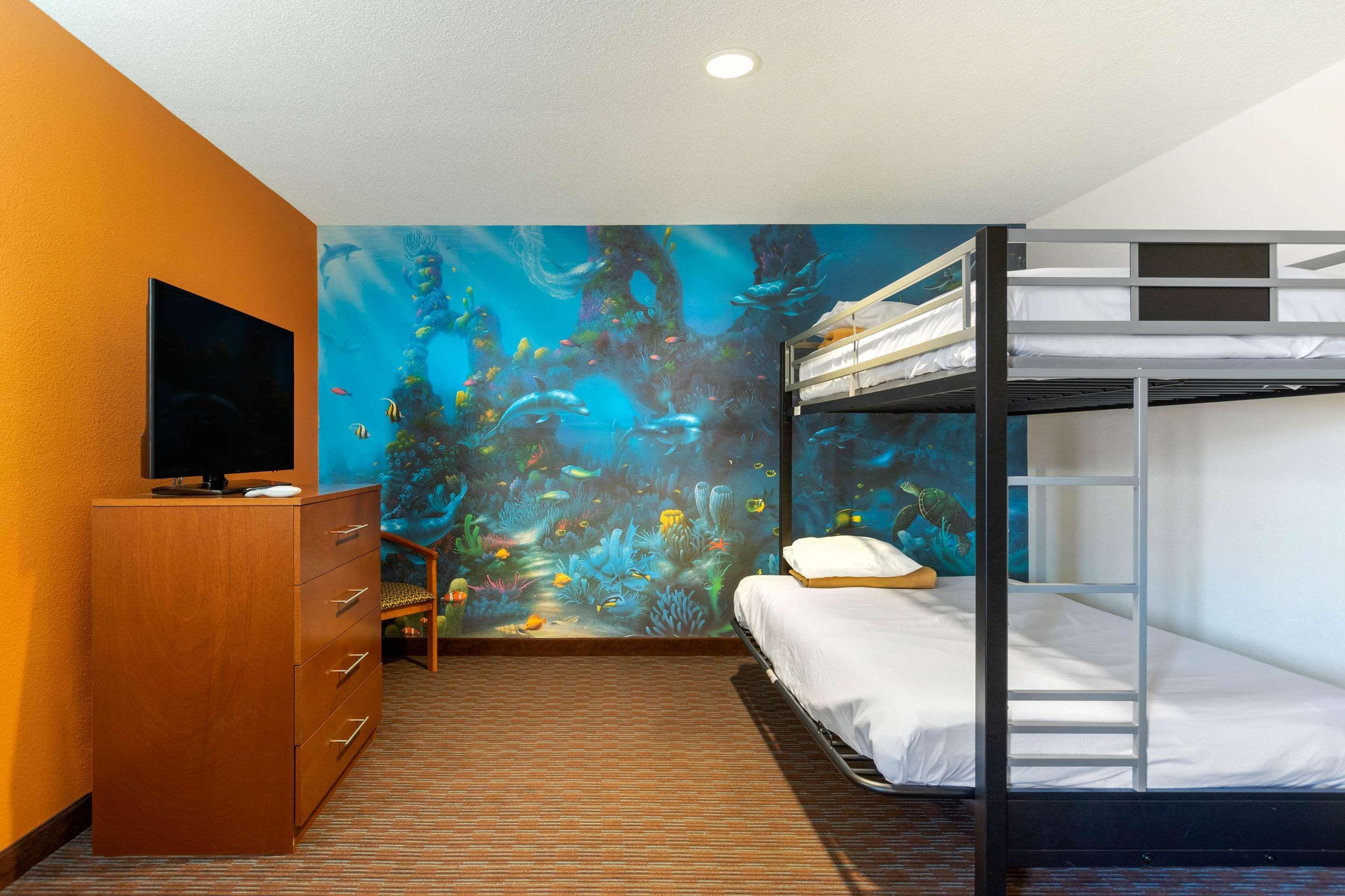 Comfort Suites Stevensville – St. Joseph Eksteriør bilde