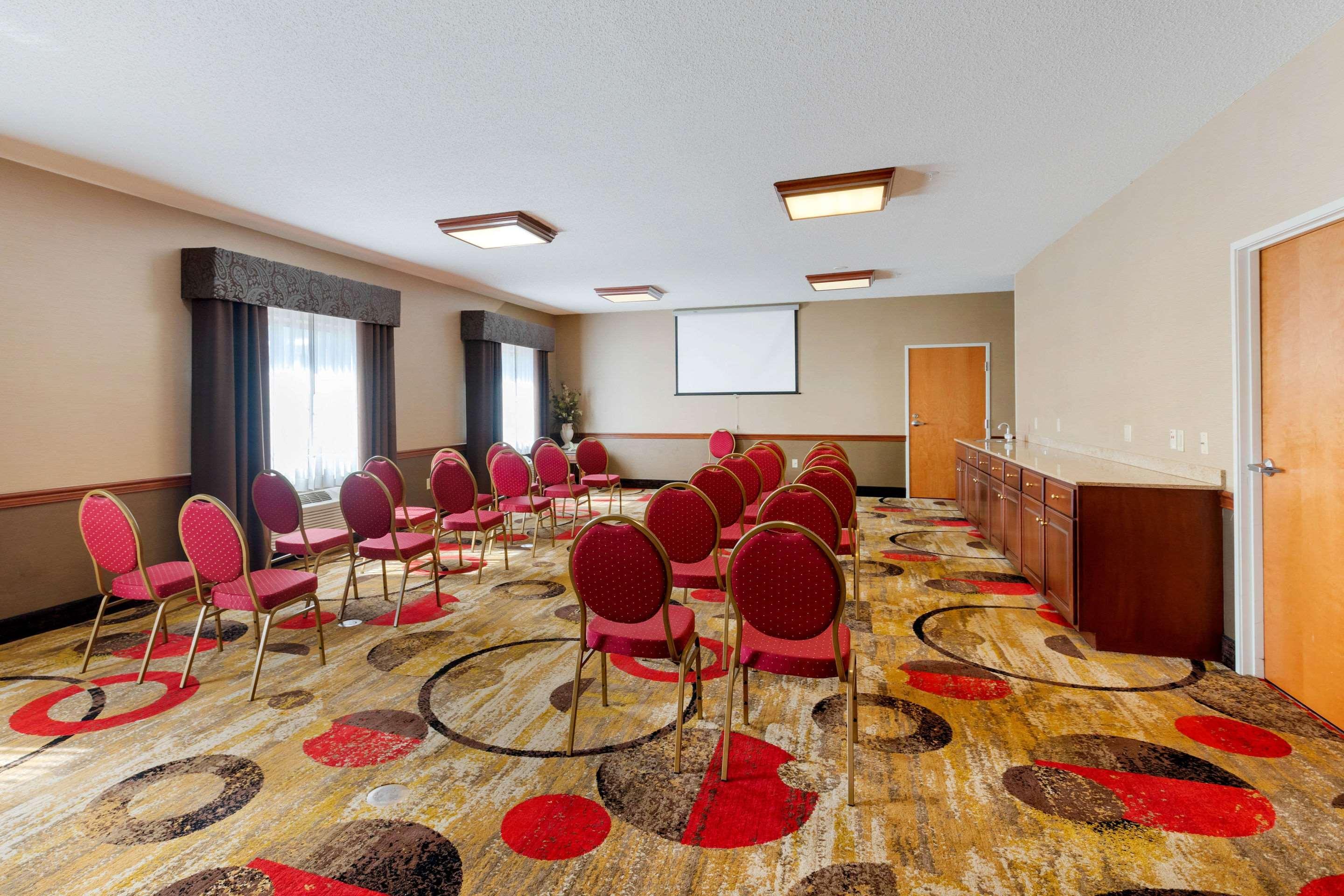 Comfort Suites Stevensville – St. Joseph Eksteriør bilde