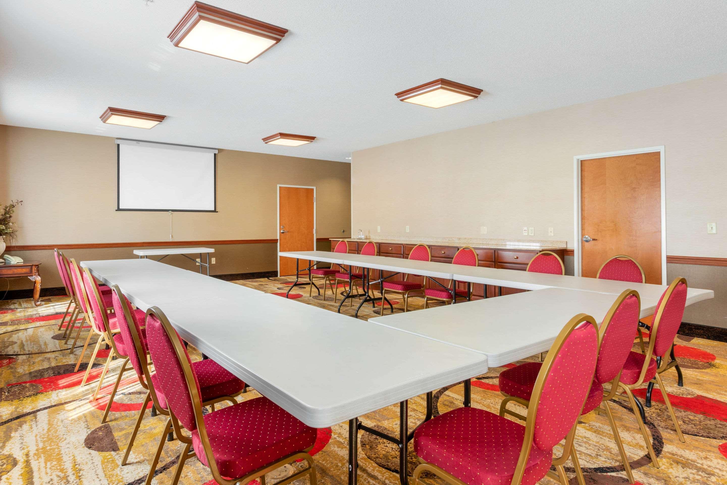 Comfort Suites Stevensville – St. Joseph Eksteriør bilde